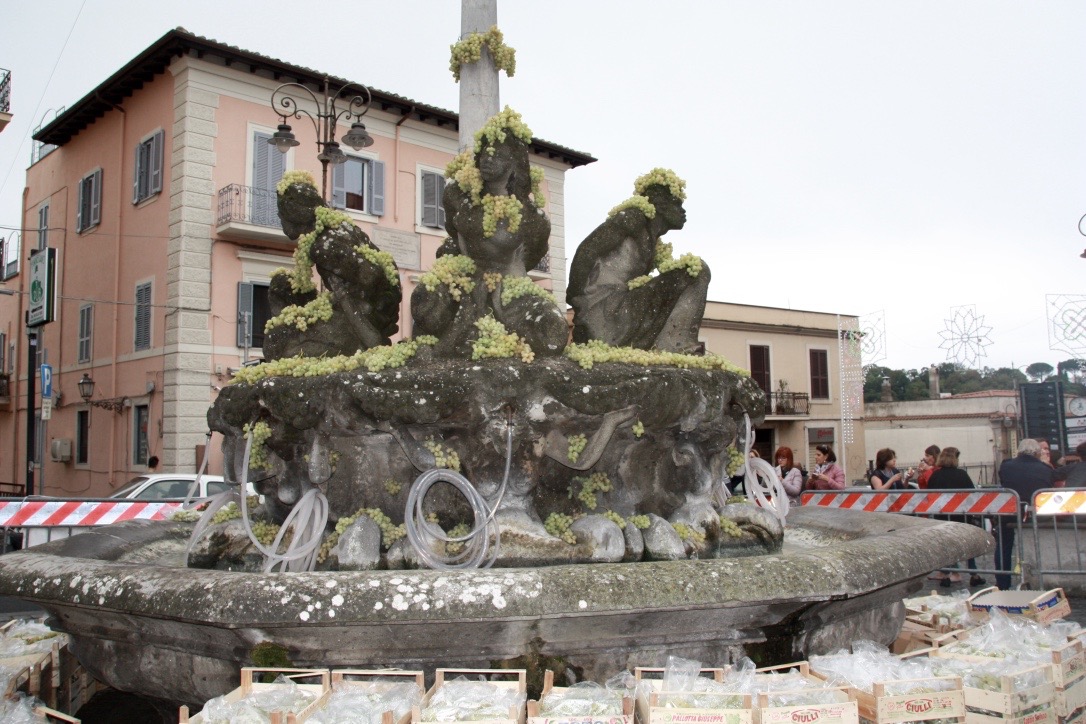 Fountain of the Four Moors